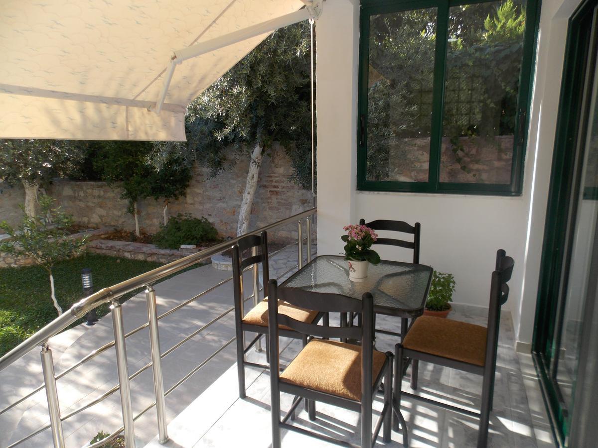 Elvin * Sarandë